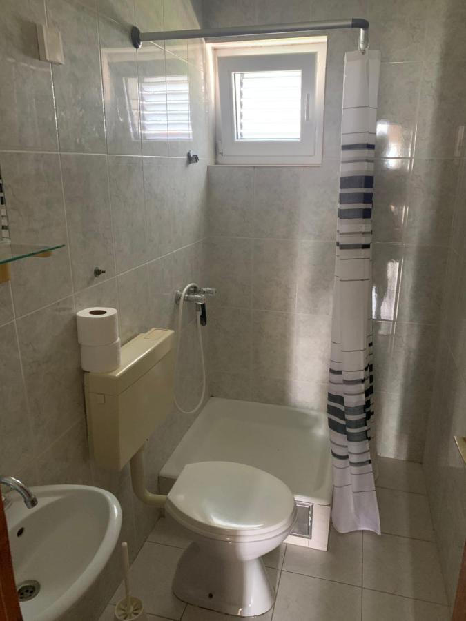 Apartmani Dzapo Srima Esterno foto